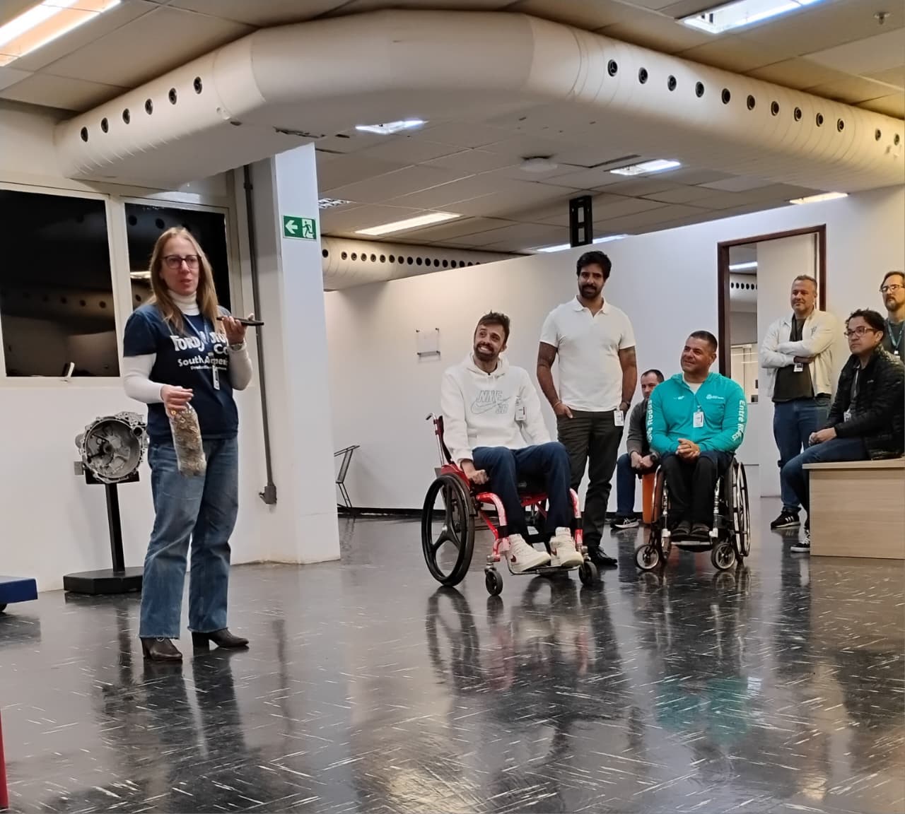 Visita Instituto Entre Rodas à Ford em Tatuí
